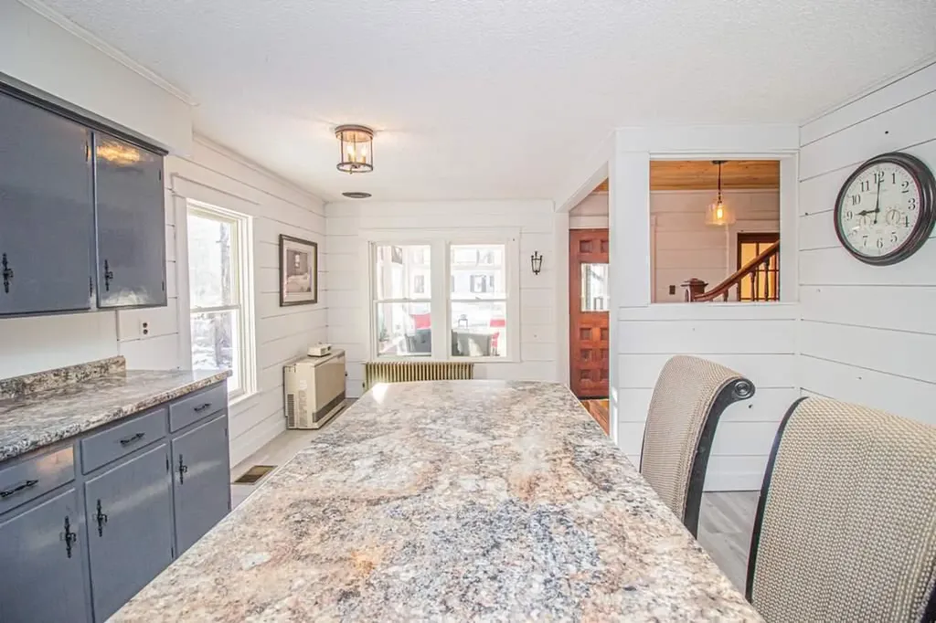 121 Orchard Street Farmington ME 04938
