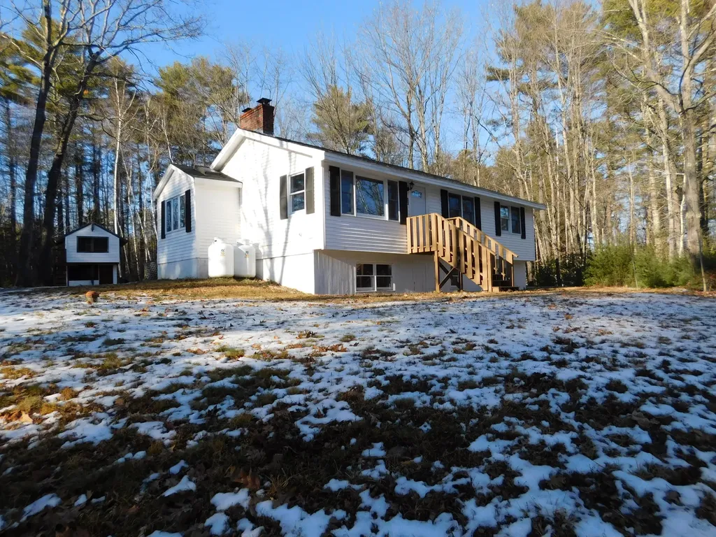 31 Glen Drive Casco ME 04015