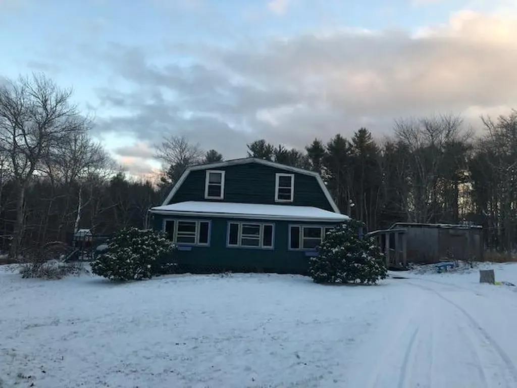 83 Sam Day Hill Road Phippsburg ME 04562