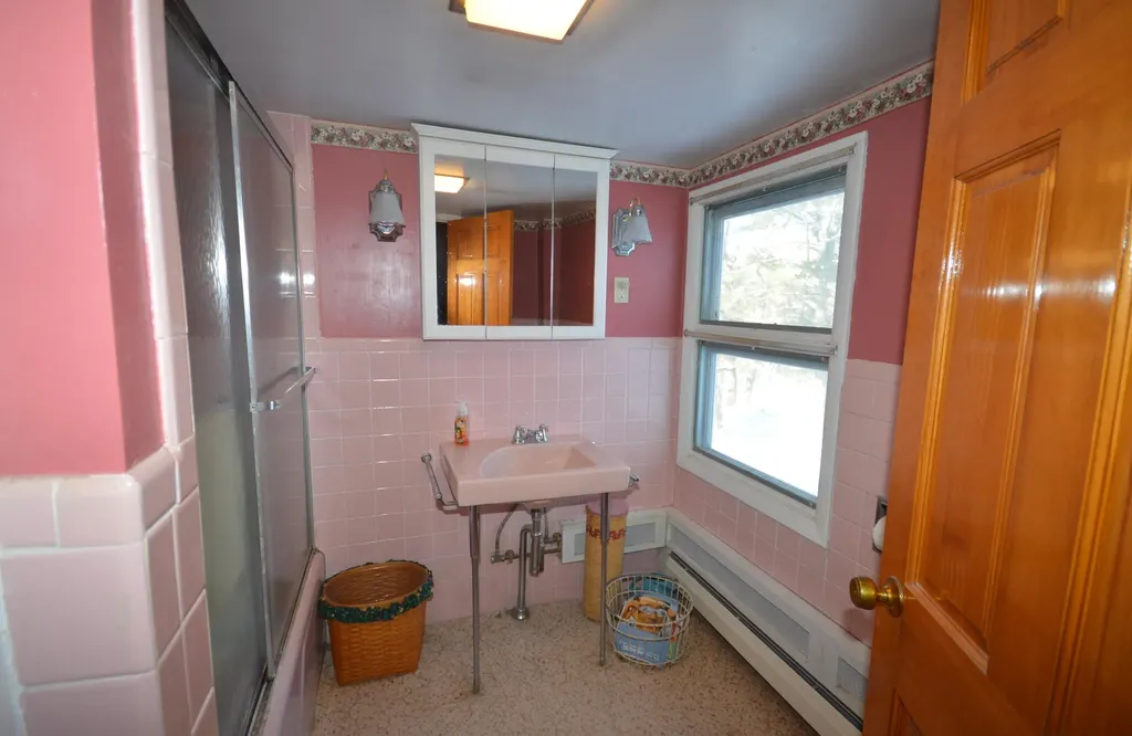 1365 River Road Orrington ME 04474