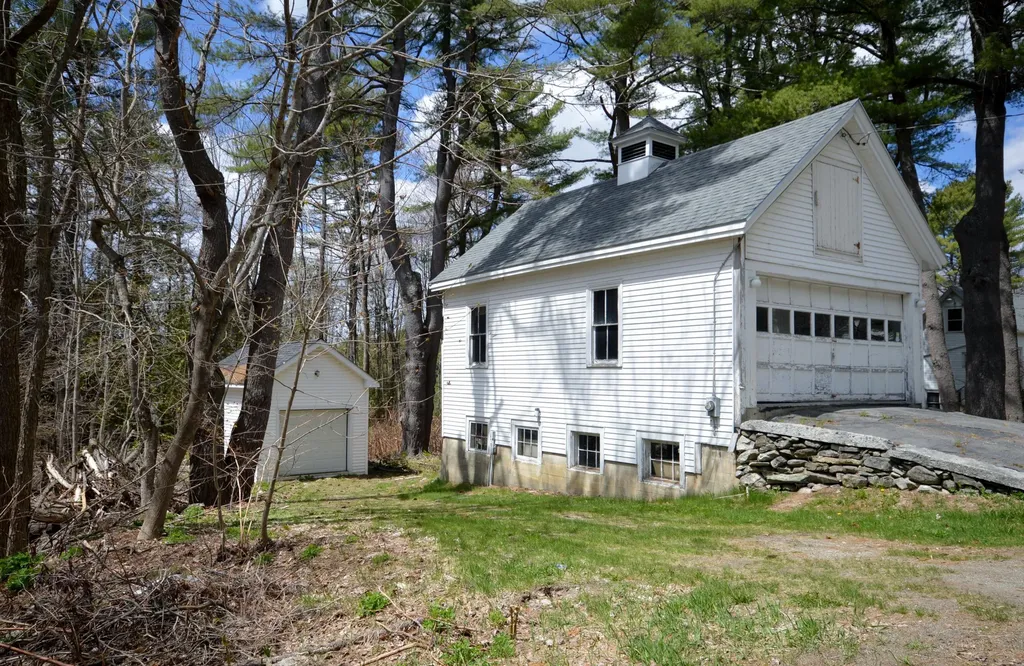 1365 River Road Orrington ME 04474