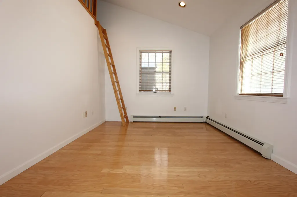 125 South Hatch Hill Road Greene ME 04236