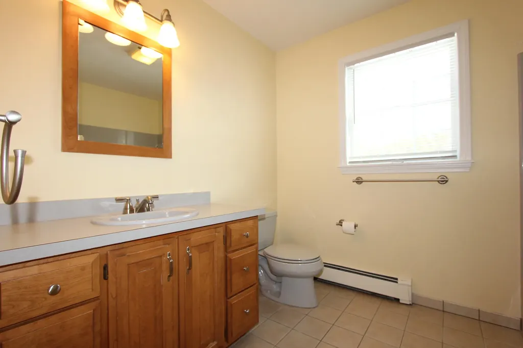 125 South Hatch Hill Road Greene ME 04236