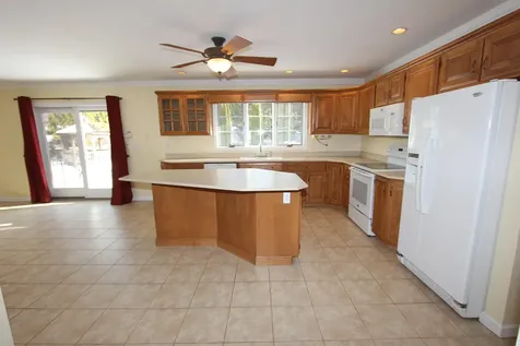125 South Hatch Hill Road Greene ME 04236