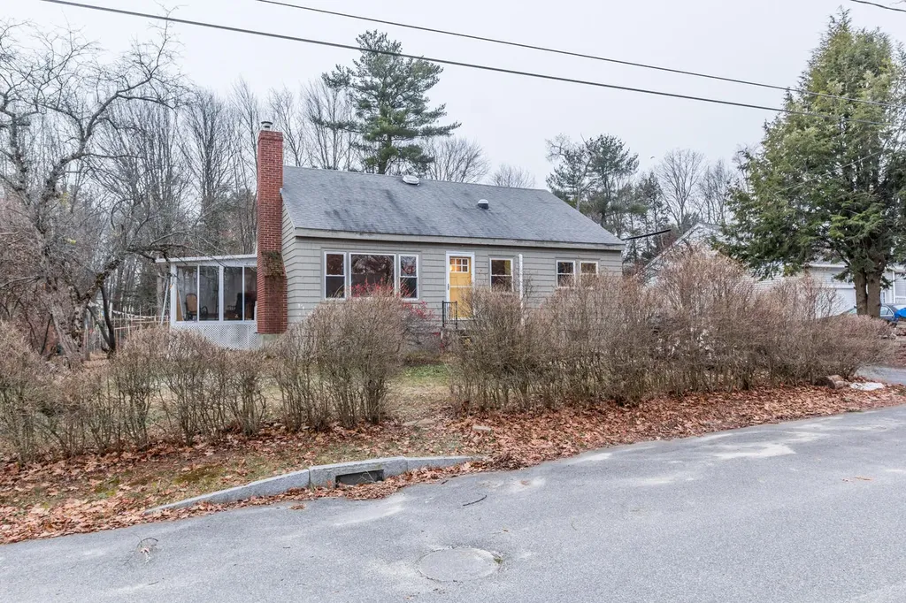 40 Berry Avenue Portland ME 04103