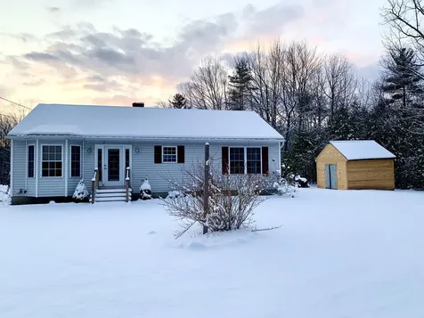 12 Karyns Way Limington ME 04049