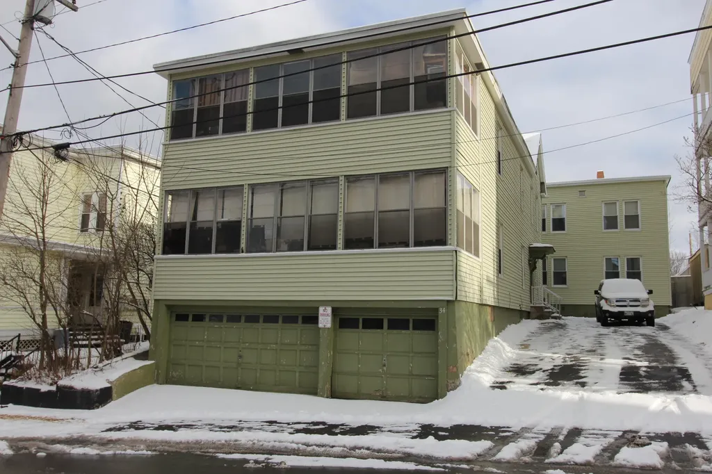 34 Bartlett Street Lewiston ME 04240