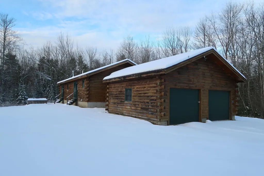 11 Beech Ridge Road Dresden ME 04342