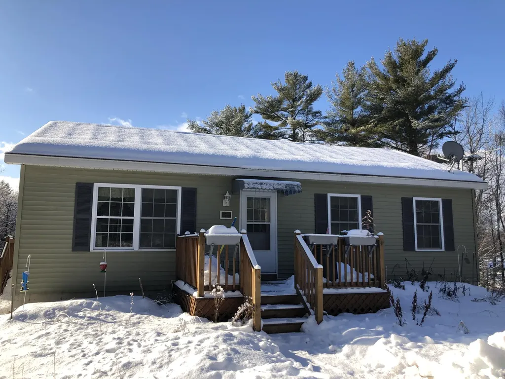 579 South Road Parsonsfield ME 04047