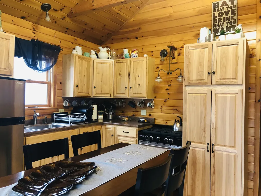 2784 Collinstown Road Appleton ME 04862