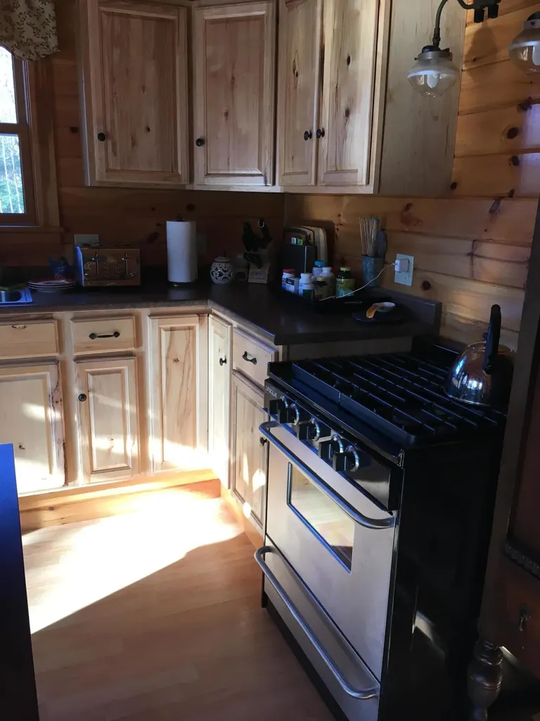 2784 Collinstown Road Appleton ME 04862