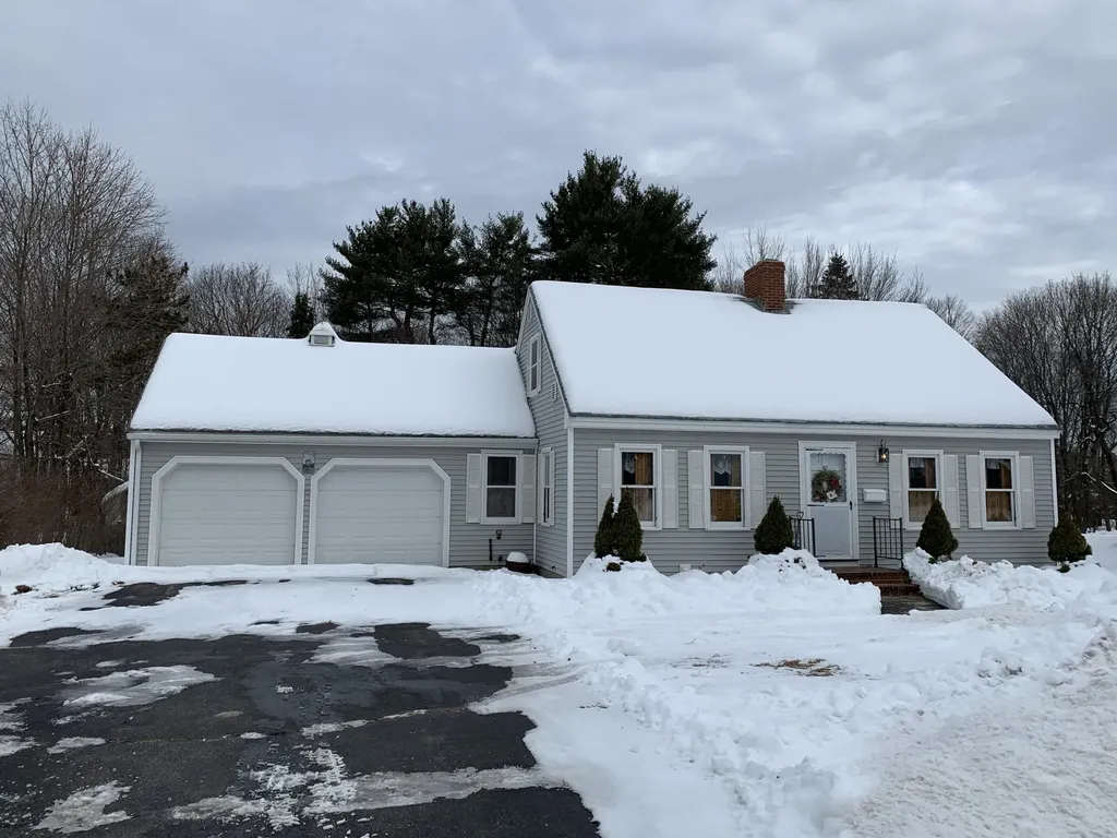 10 Lincoln Street Gorham ME 04038