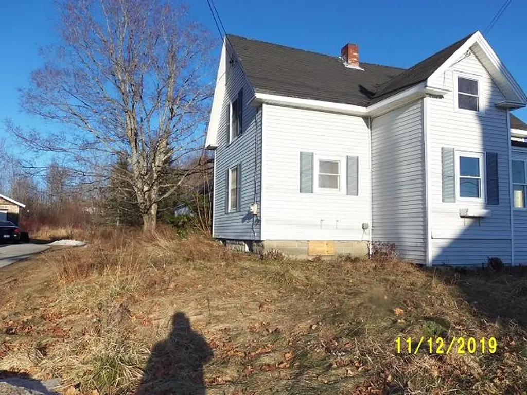 2495 Route 2 Hermon ME 04401