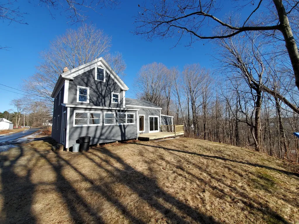 6 Garden Drive Topsham ME 04086