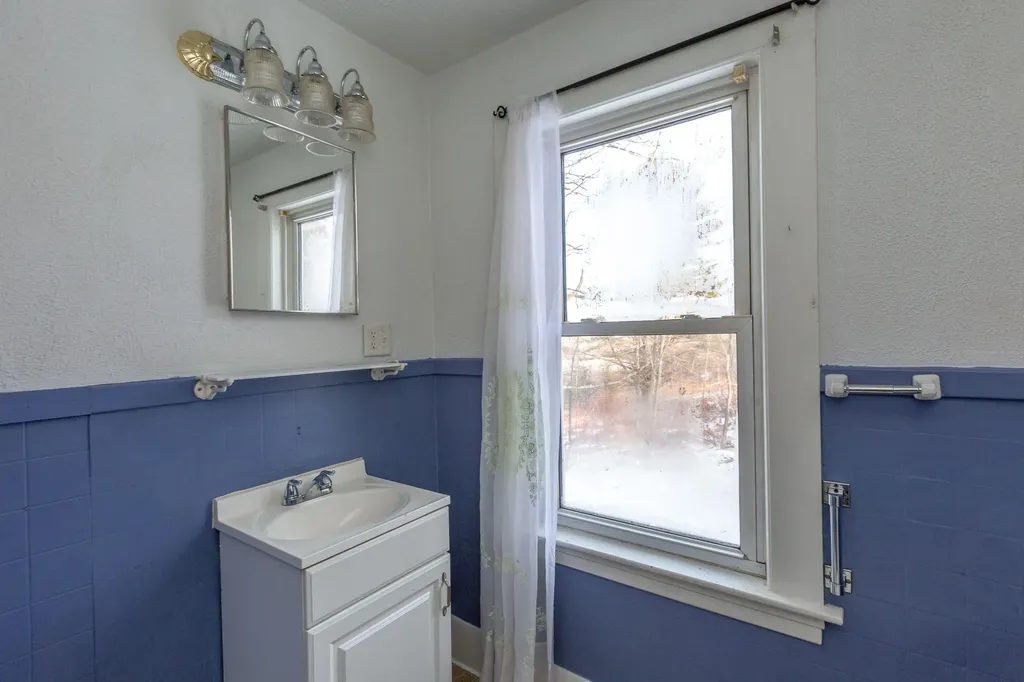 36 Greenwood Street West Paris ME 04289