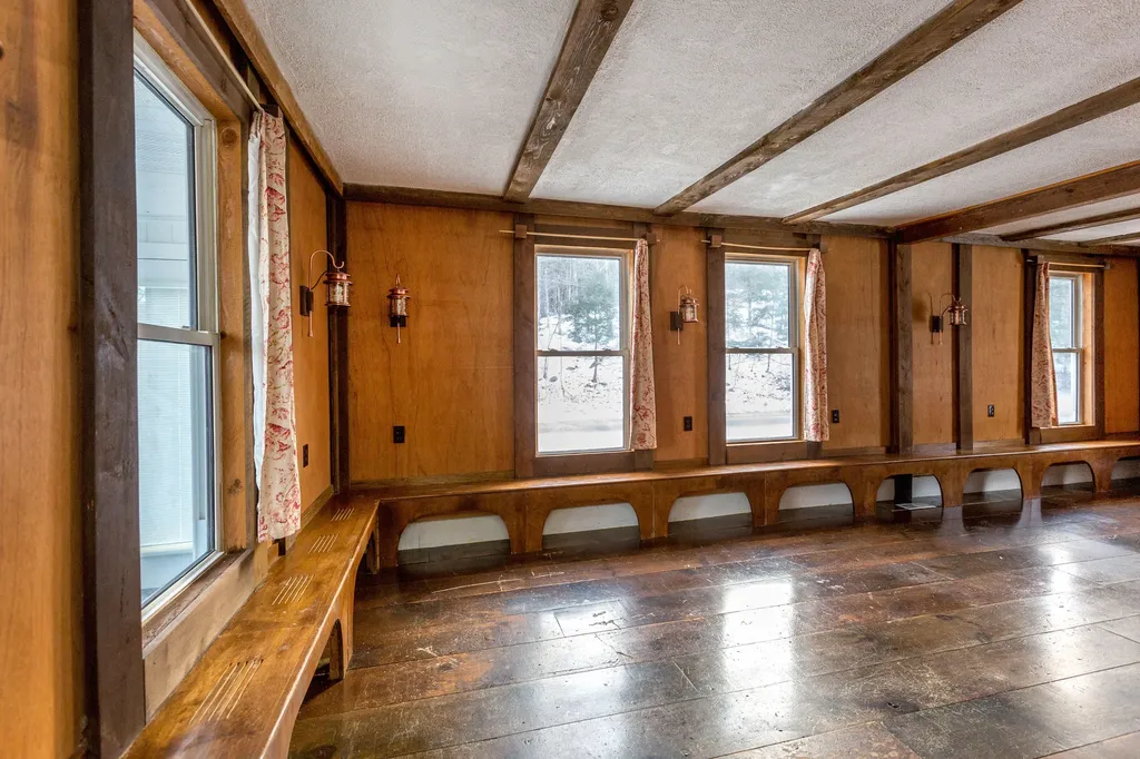 36 Greenwood Street West Paris ME 04289