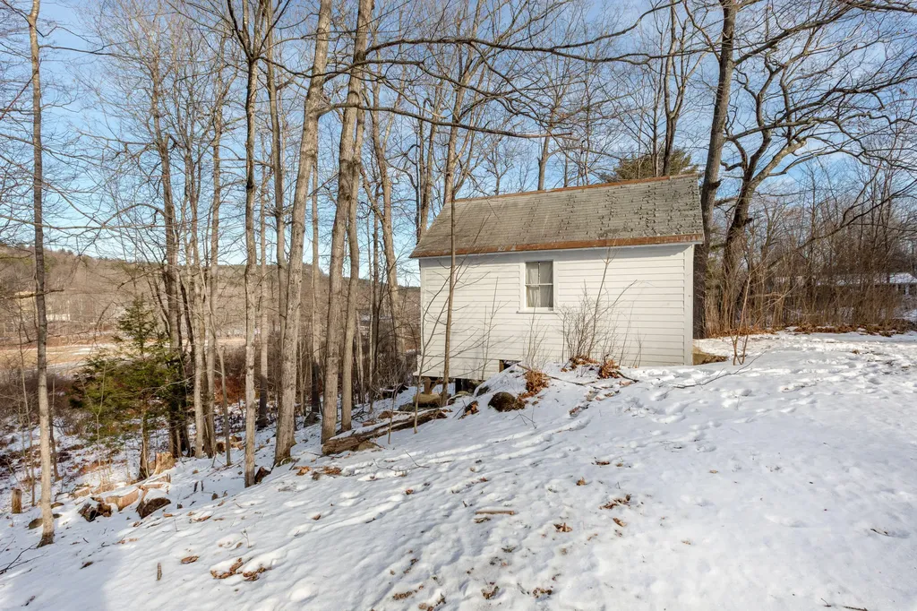 36 Greenwood Street West Paris ME 04289