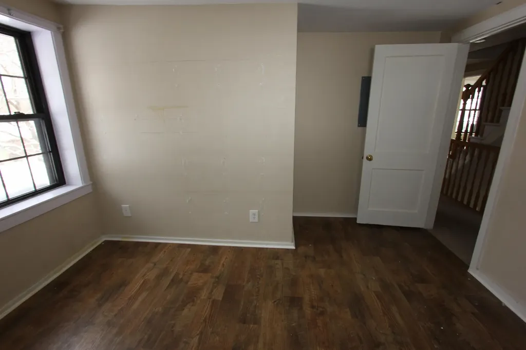 41 Hillsdale Street Auburn ME 04210