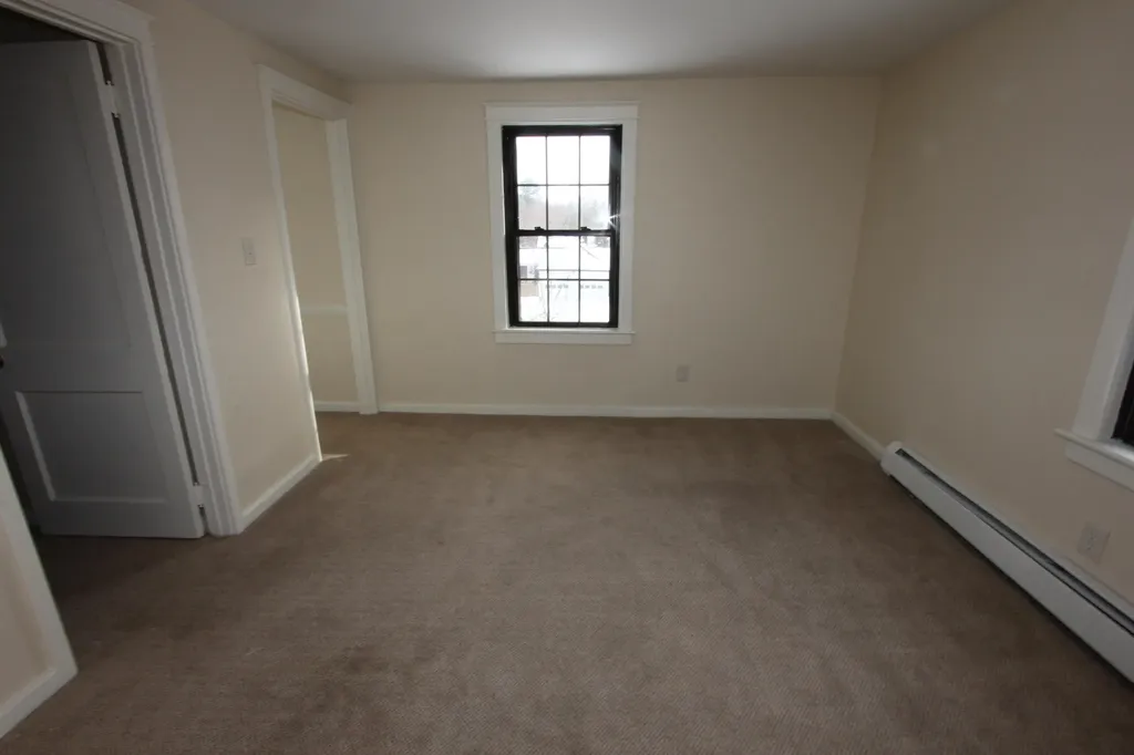 41 Hillsdale Street Auburn ME 04210