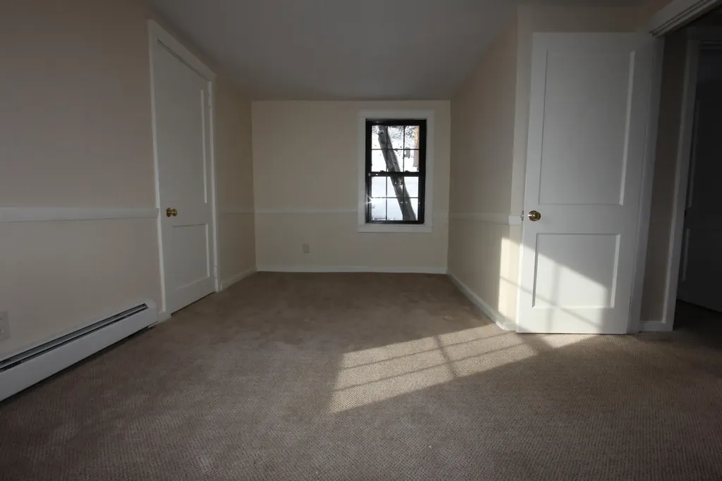 41 Hillsdale Street Auburn ME 04210