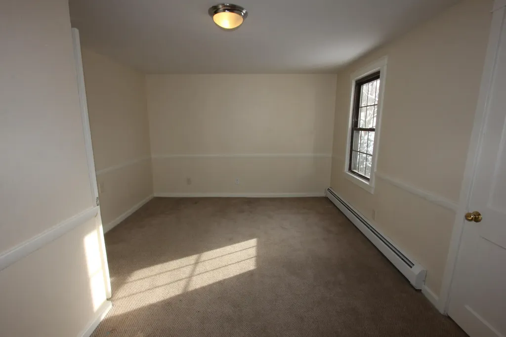 41 Hillsdale Street Auburn ME 04210