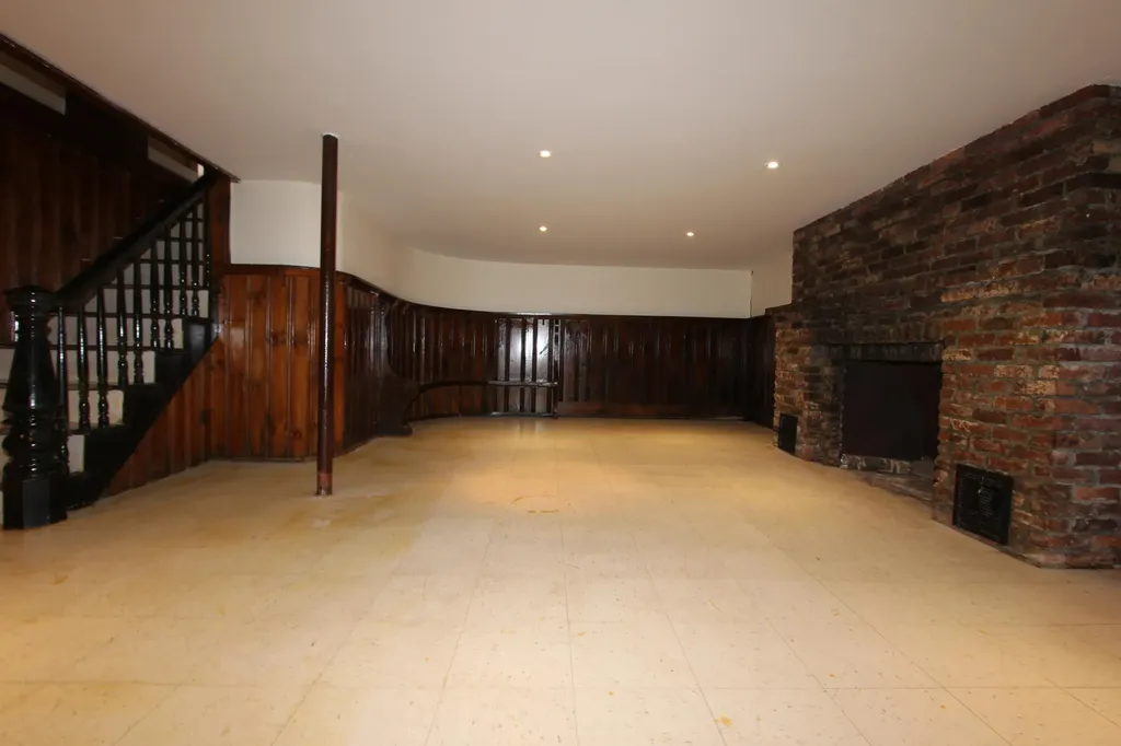 41 Hillsdale Street Auburn ME 04210