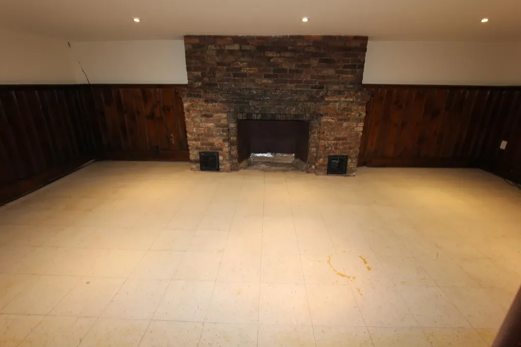 41 Hillsdale Street Auburn ME 04210