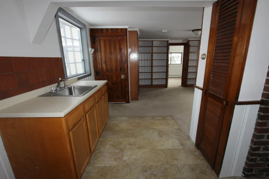 41 Hillsdale Street Auburn ME 04210