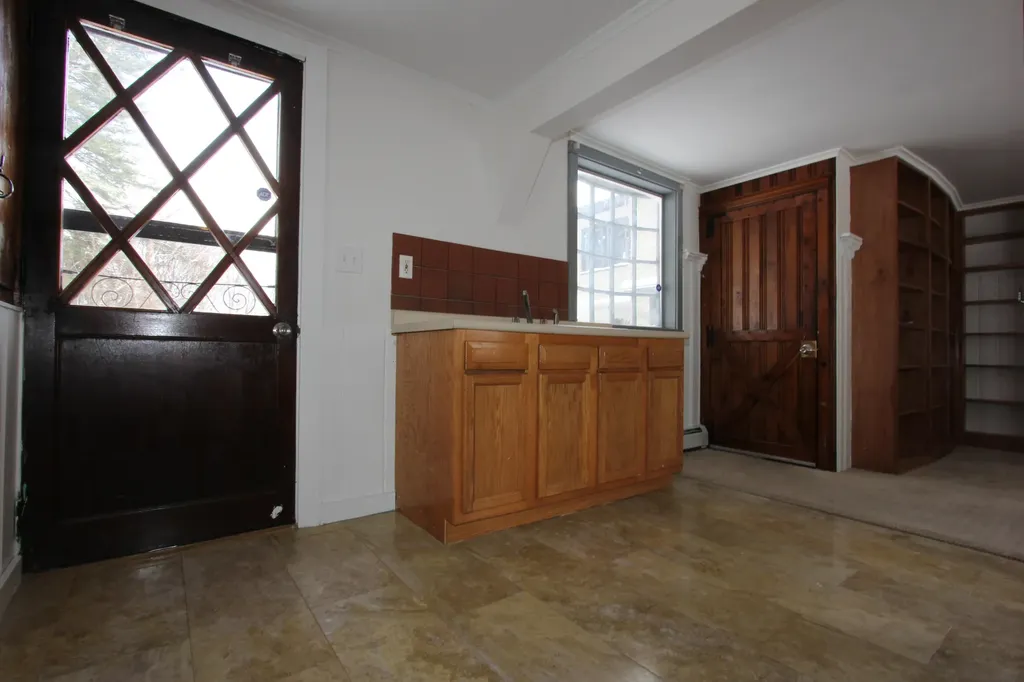 41 Hillsdale Street Auburn ME 04210