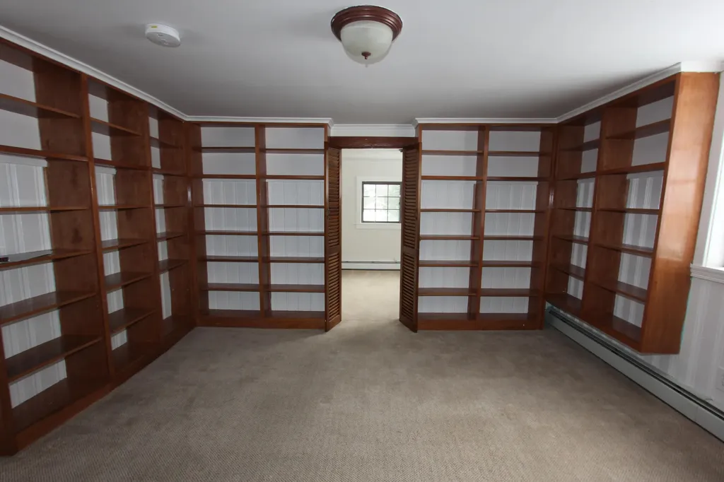 41 Hillsdale Street Auburn ME 04210