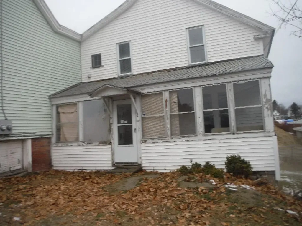 17 Oak Street Anson ME 04911