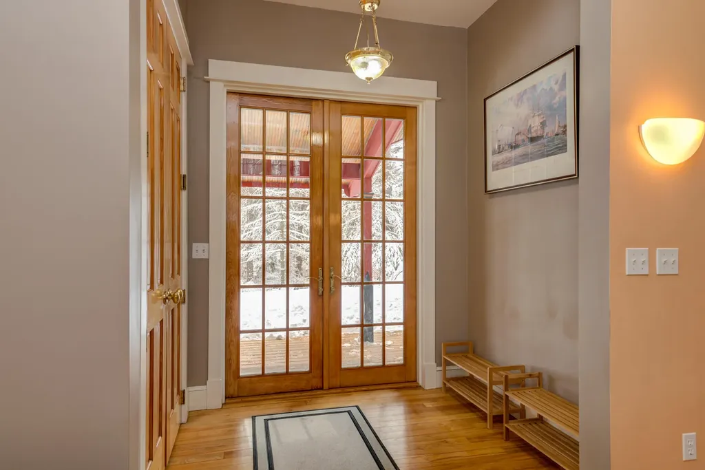 14 Mast Road Scarborough ME 04074