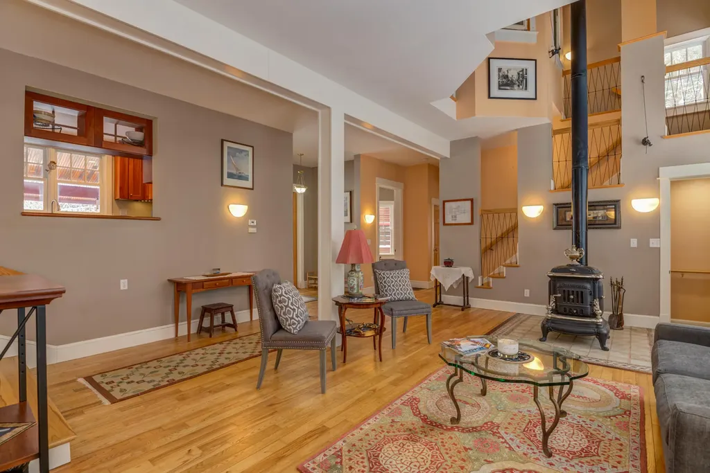 14 Mast Road Scarborough ME 04074