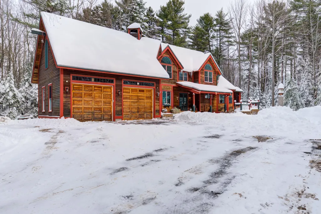 14 Mast Road Scarborough ME 04074