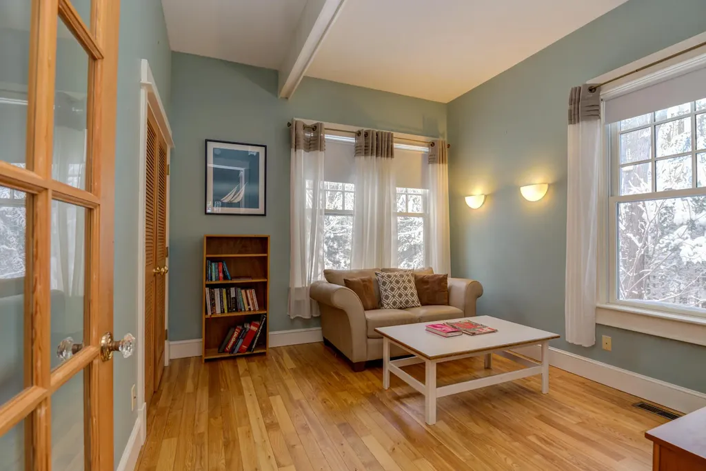 14 Mast Road Scarborough ME 04074