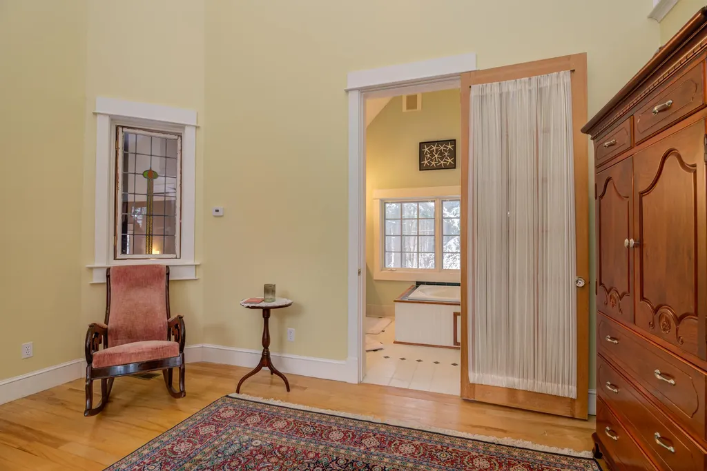 14 Mast Road Scarborough ME 04074