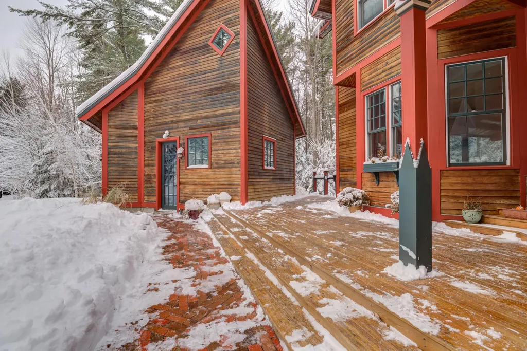 14 Mast Road Scarborough ME 04074