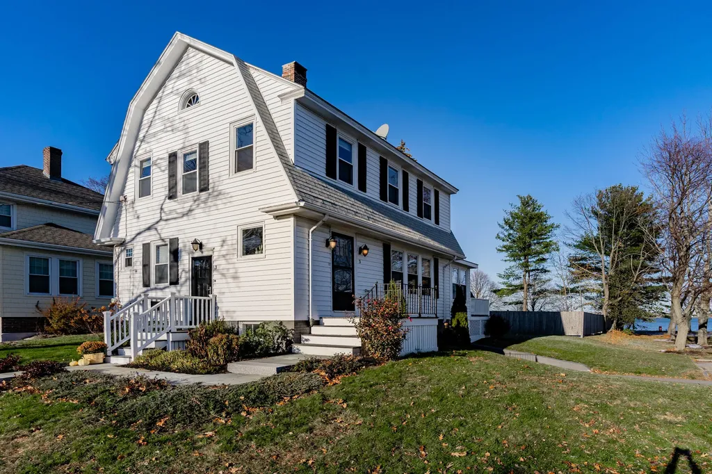3 Deerfield Road Portland ME 04101