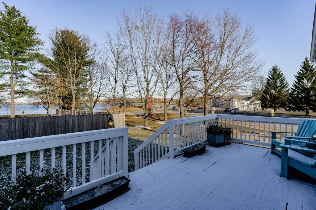 3 Deerfield Road Portland ME 04101