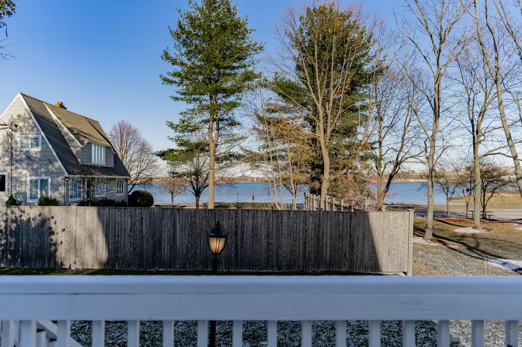 3 Deerfield Road Portland ME 04101