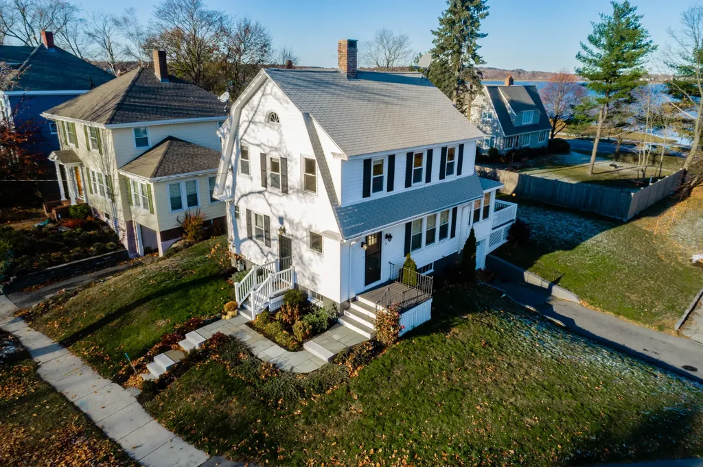 3 Deerfield Road Portland ME 04101