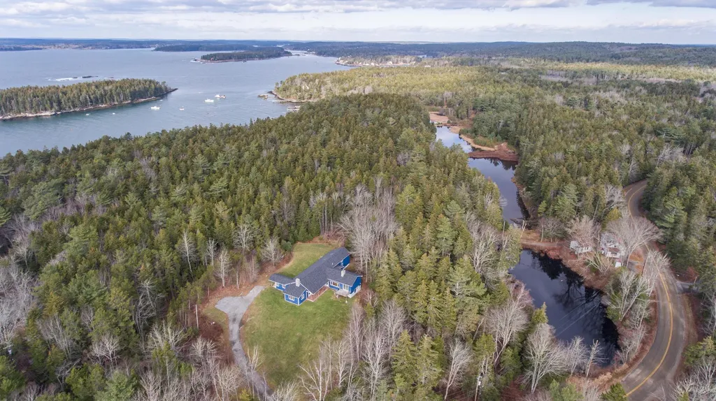 315 West Point Road Phippsburg ME 04562