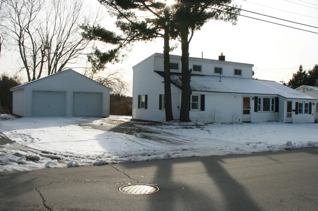 130 Falvey Street Bangor ME 04401