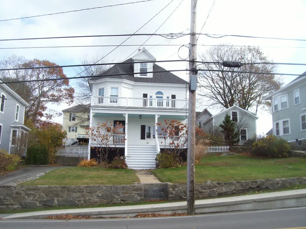 42 Atlantic Avenue Boothbay Harbor ME 04538