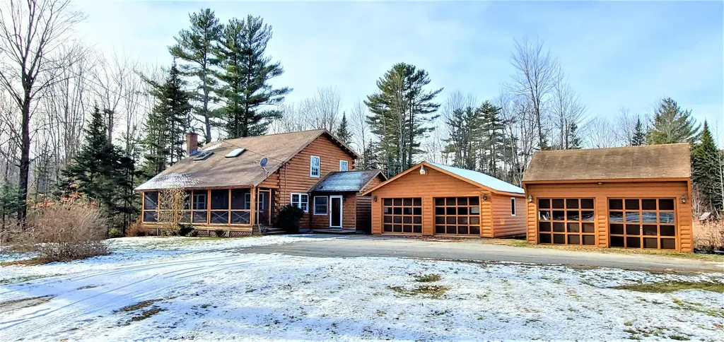 3610 Middle Road Sidney ME 04330