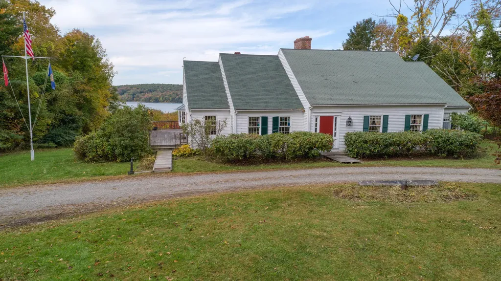 315 Bristol Road Damariscotta ME 04543