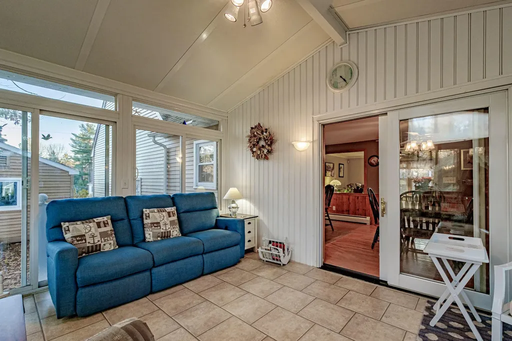 7 Robin Circle Biddeford ME 04005