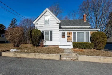 30 Lincoln Street Gorham ME 04038