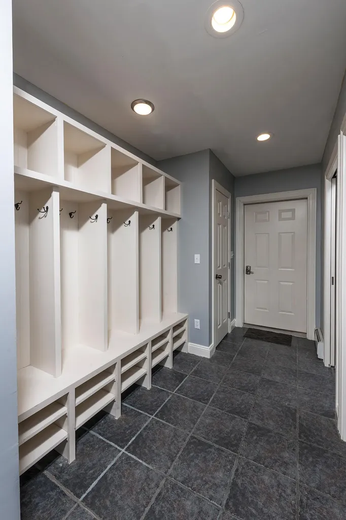 40 Boban Street York ME 03909