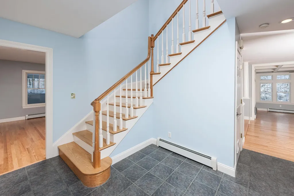 40 Boban Street York ME 03909